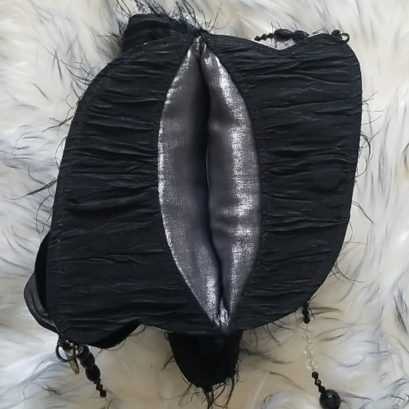 "Elegant Sparkle: Black & Silver Mary Frances Evening Purse" - Picture 11 of 11